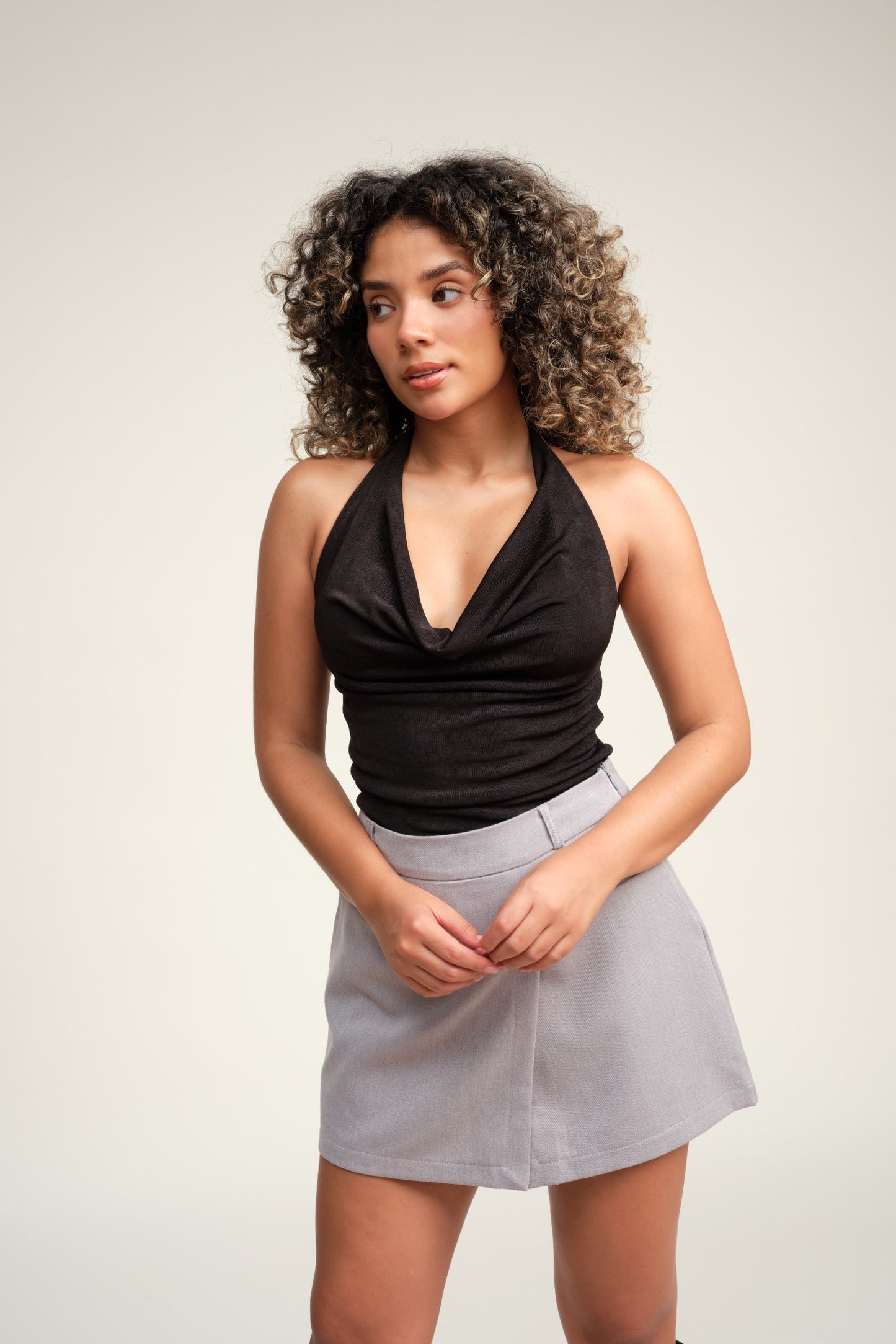 Falda Vega