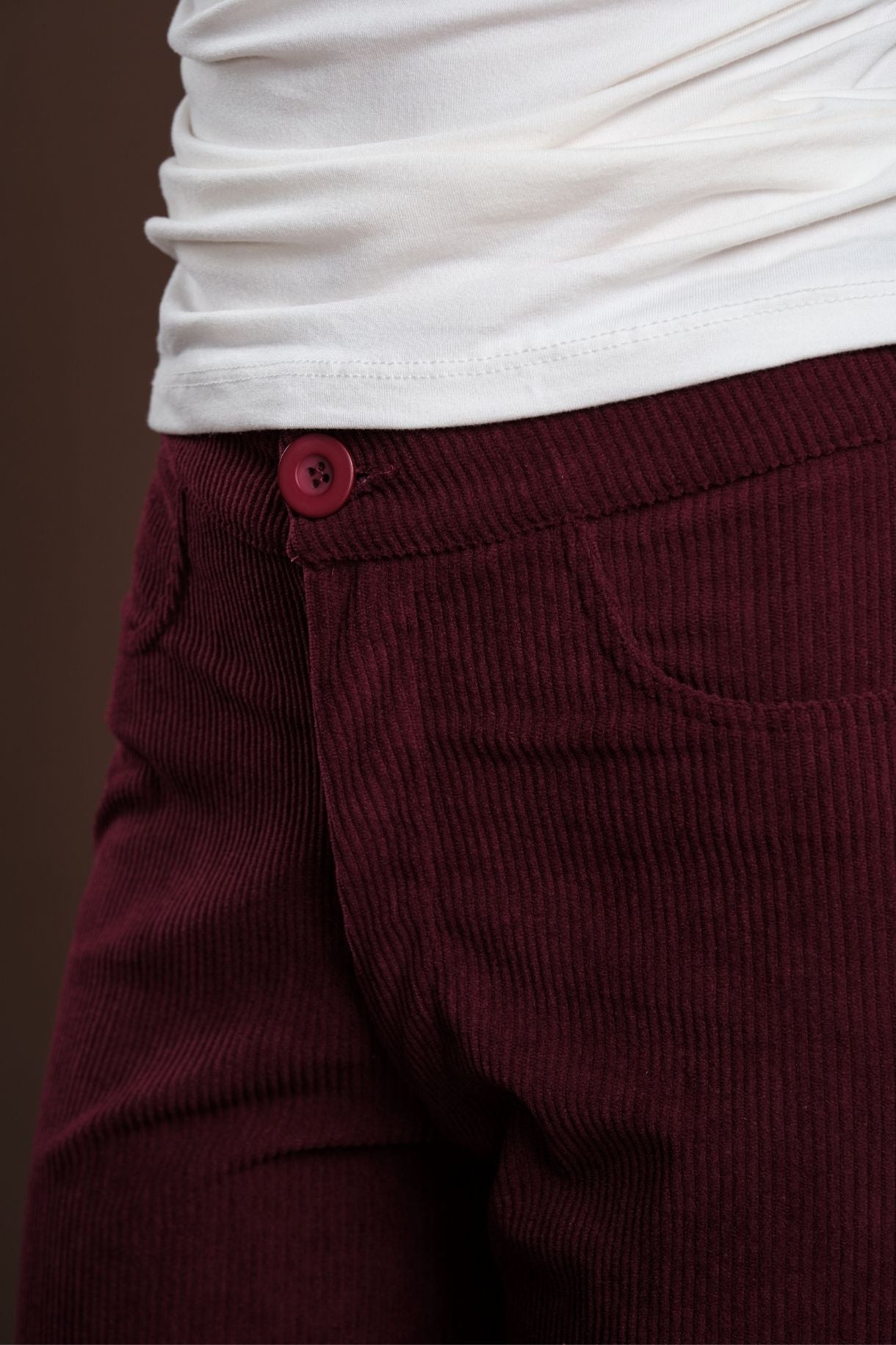 Linear Pants
