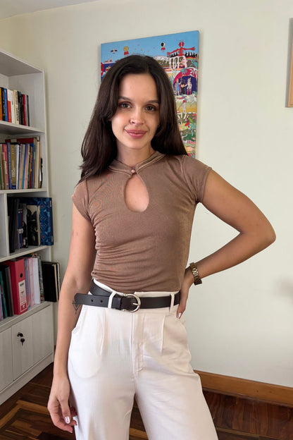 Top Micaela