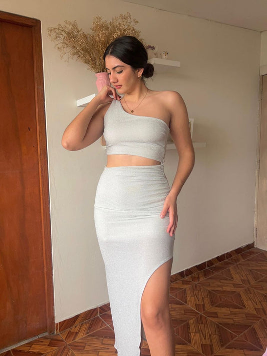VESTIDO GLAM